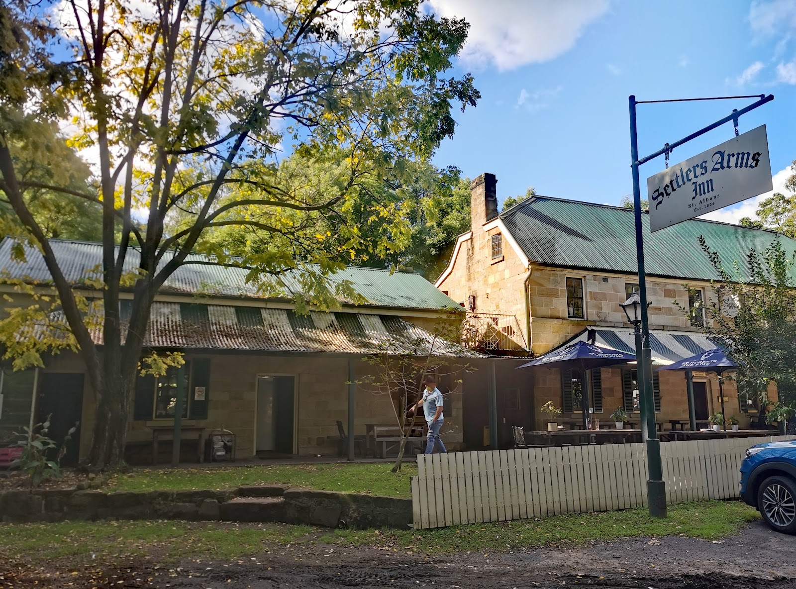 Settlers Arms Inn Hotel in St Albans - photo 2