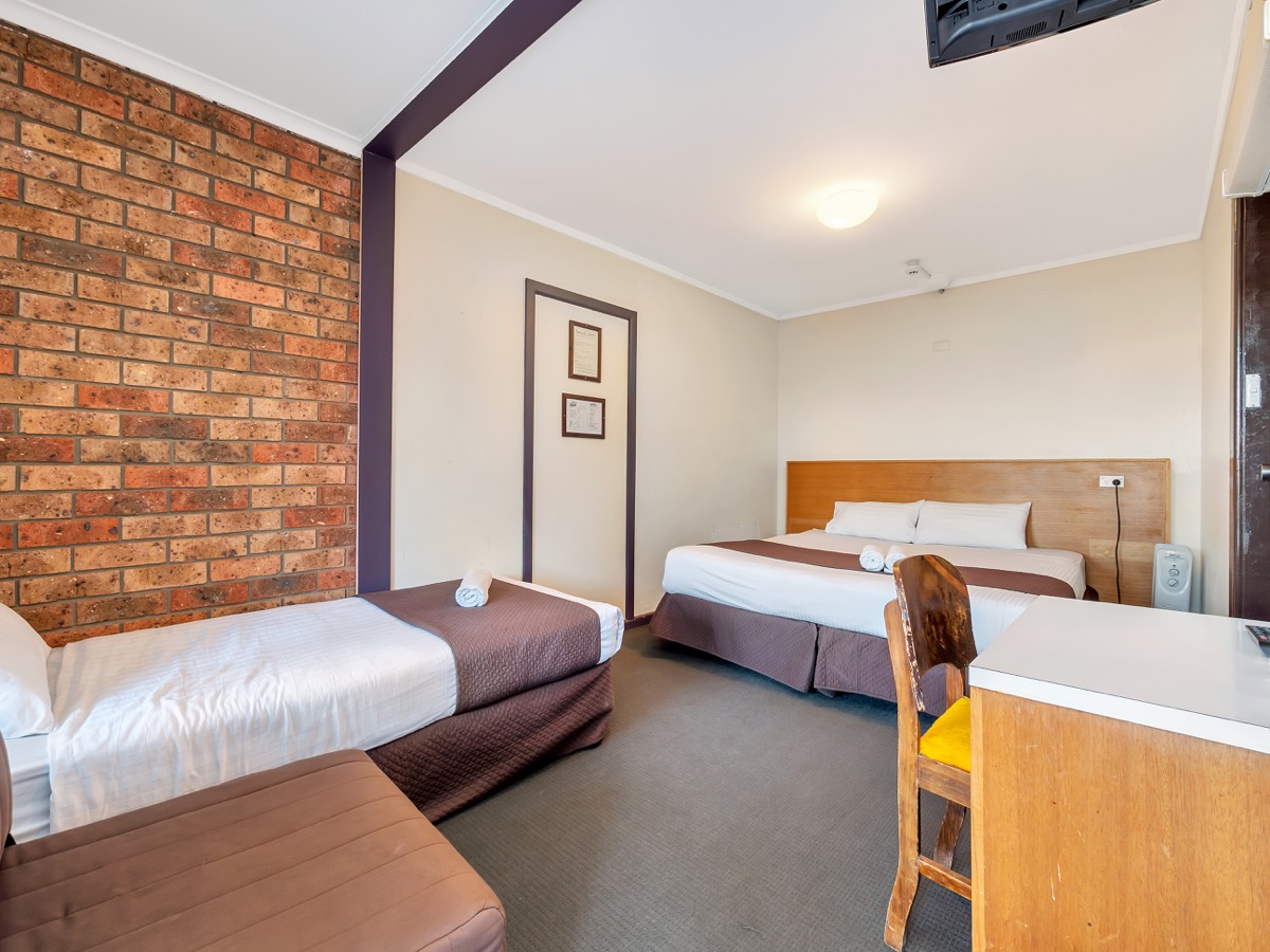 Snowy Valley Motel in East Jindabyne - photo 8