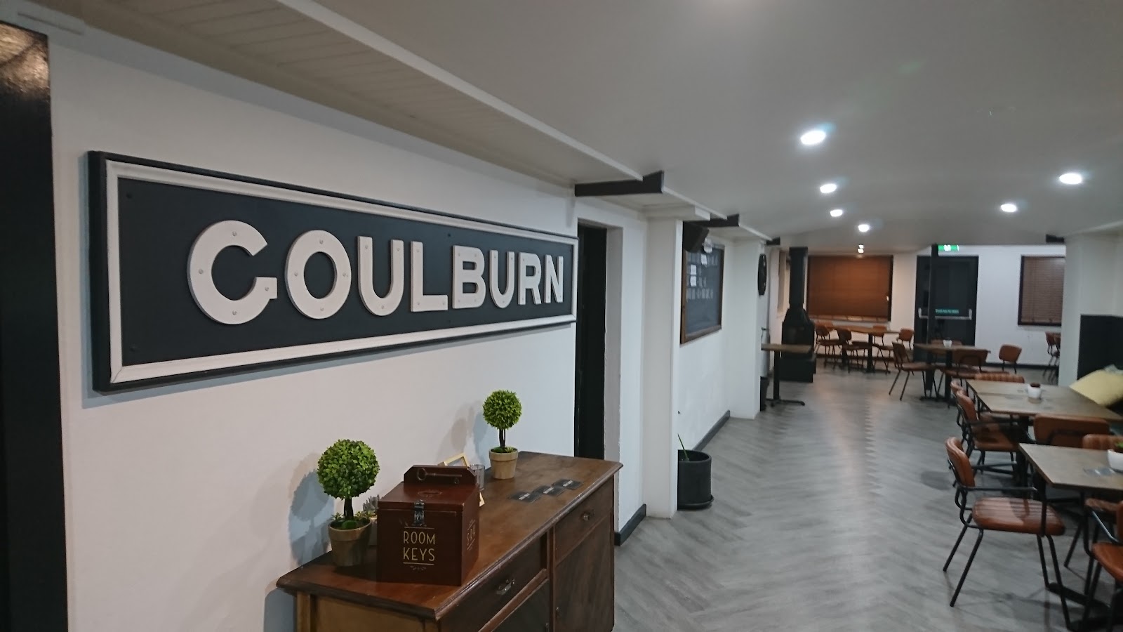 Southern Railway Hotel in Goulburn - photo 2