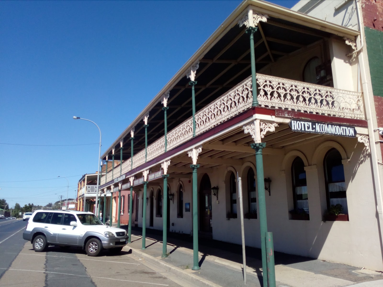 Southern Railway Hotel in Goulburn - photo 1