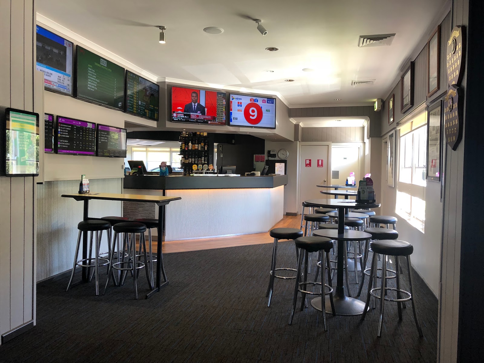 Springwood Country Club Ltd in Springwood - photo 2