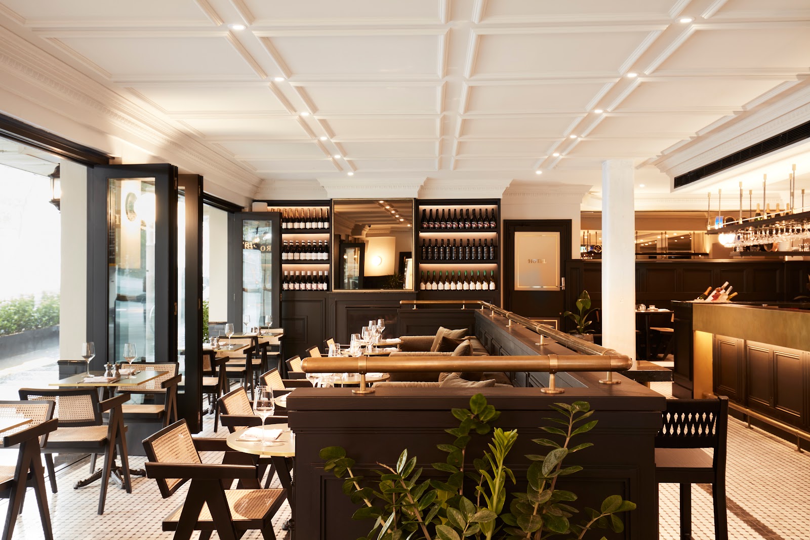 Strand Hotel in Darlinghurst - photo 2