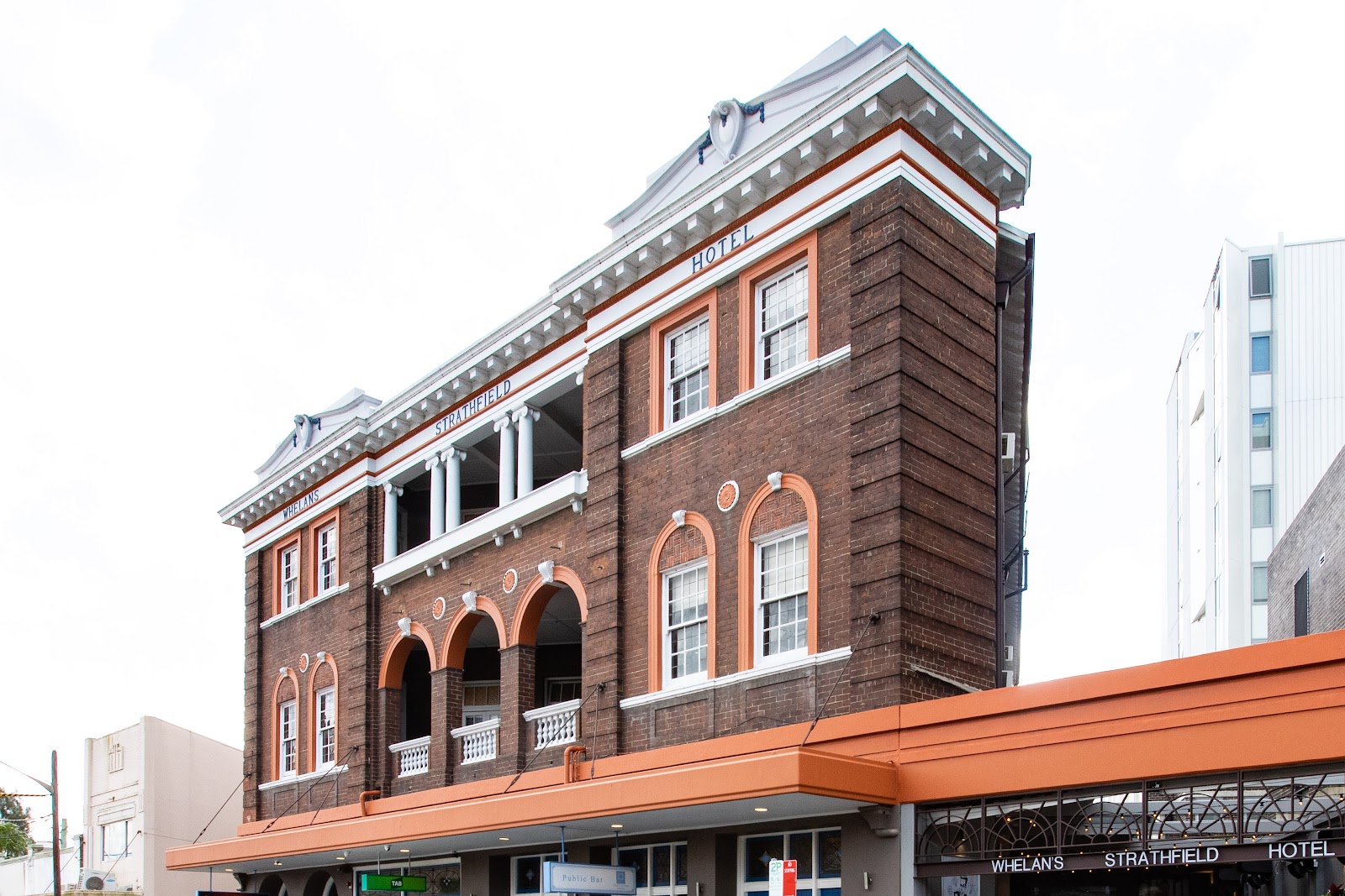 Strathfield Hotel in Strathfield - photo 1