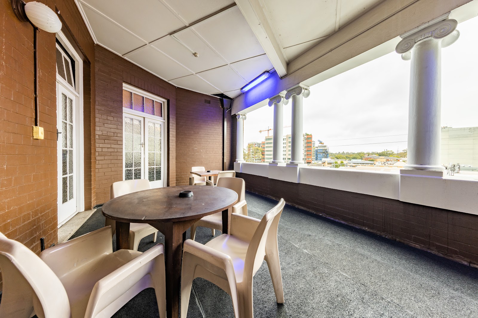 Strathfield Hotel in Strathfield - photo 5