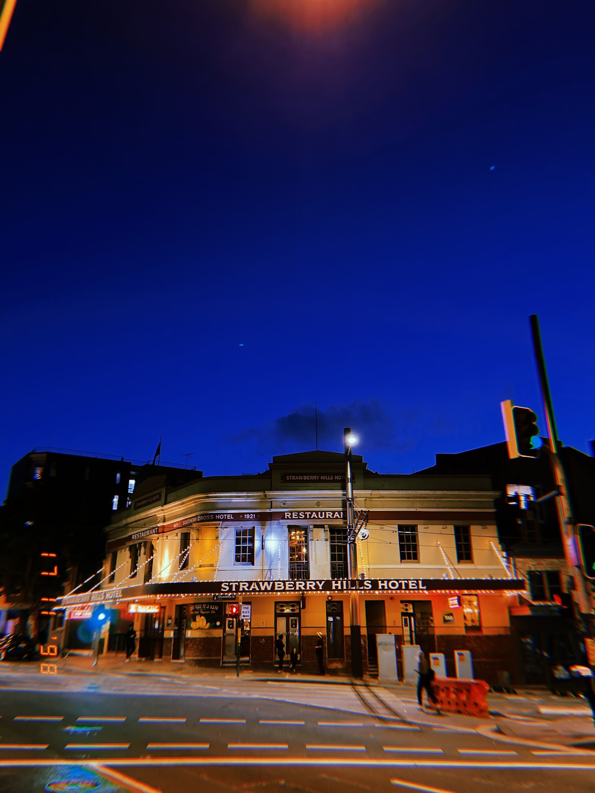 Strawberry Hills Hotel in Surry Hills - photo 1