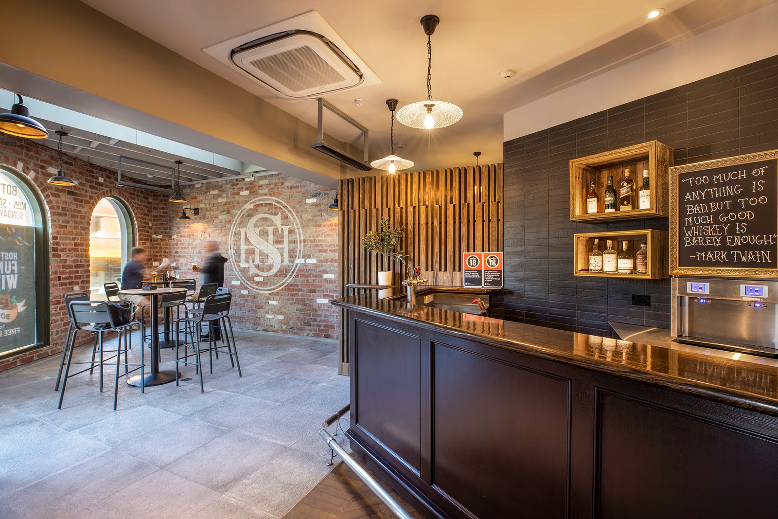 Summer Hill Hotel in Summer Hill - photo 3