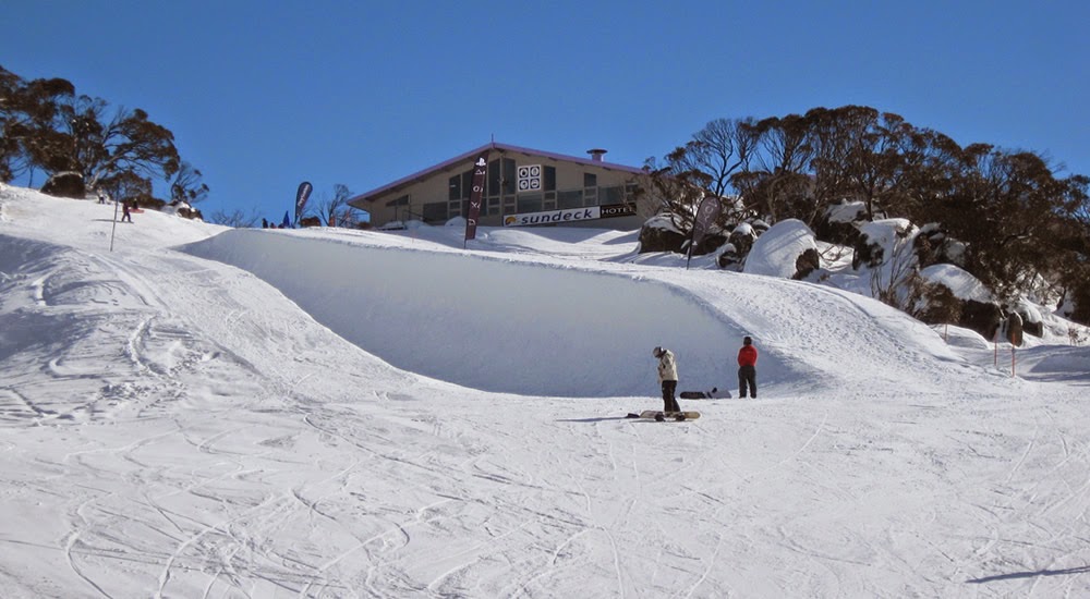 Sundeck Hotel in Perisher Valley - photo 1
