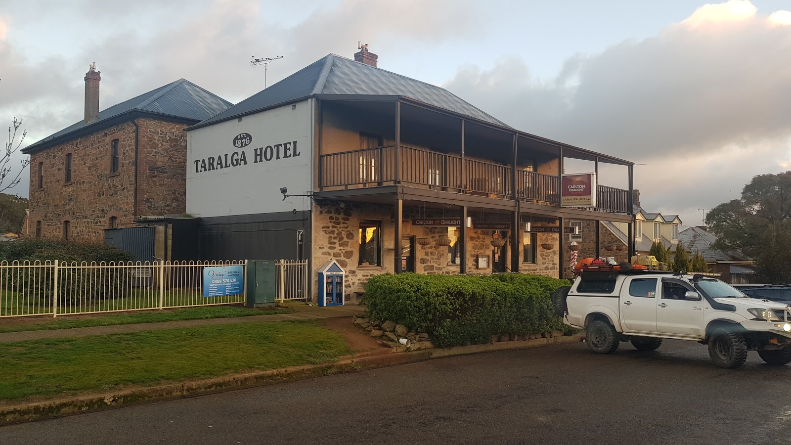 Taralga Hotel in Taralga - photo 1