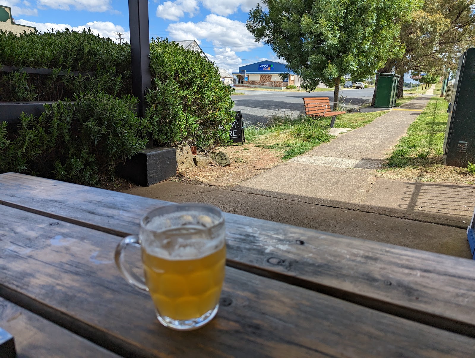 Taralga Hotel in Taralga - photo 3