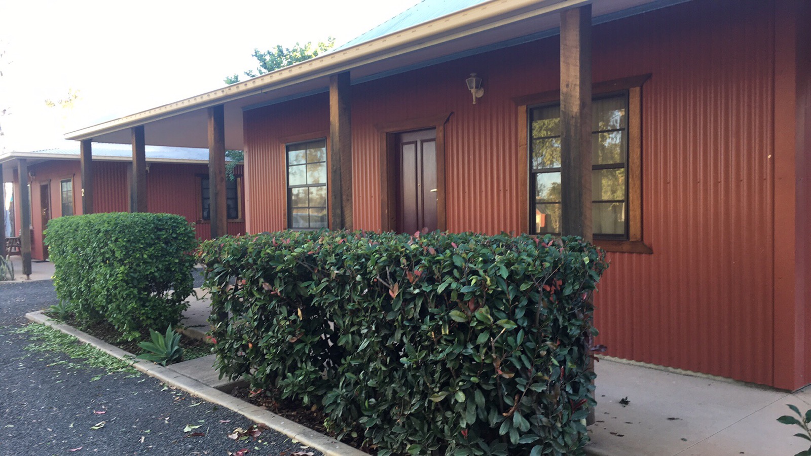 The Back of Bourke Hotel in North Bourke - photo 2