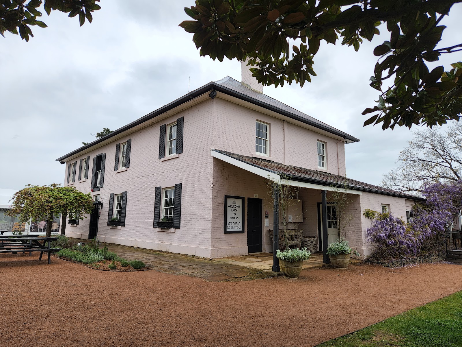 The Briars Inn in Burradoo - photo 1