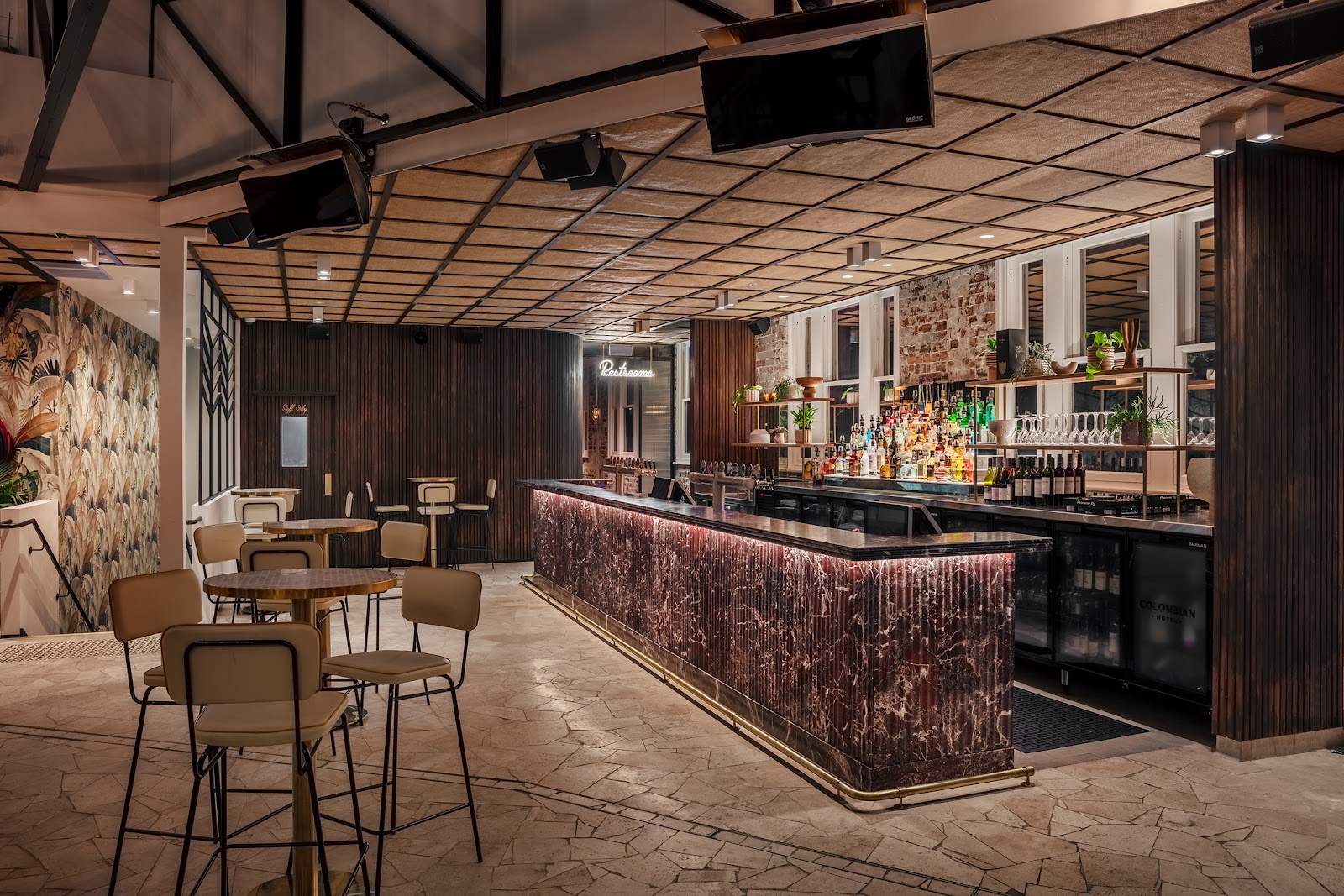 The Colombian Hotel in Darlinghurst - photo 2