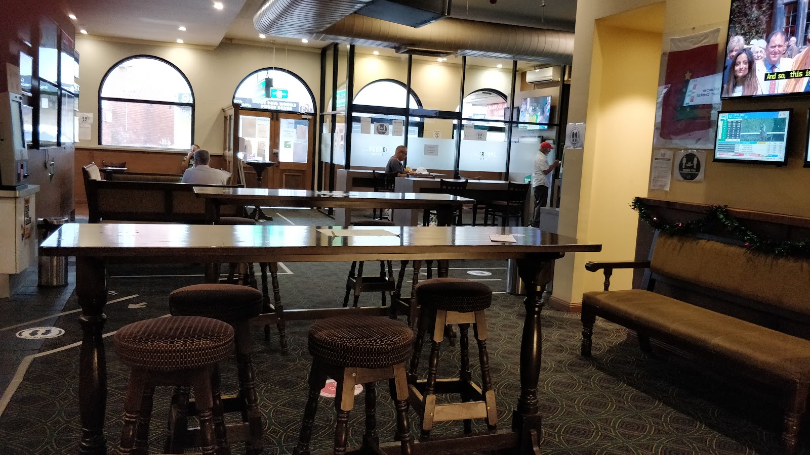 The Corner Pub in Liverpool - photo 3