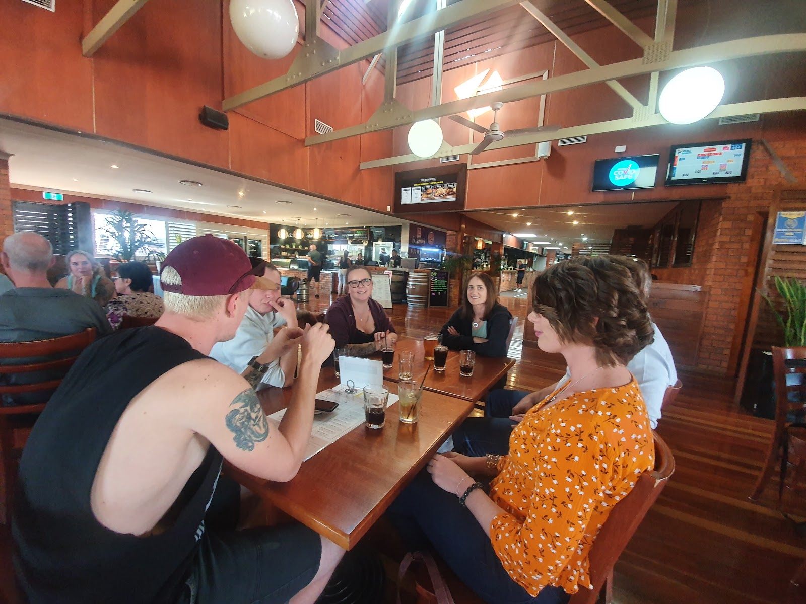 The Dam Hotel in Hamlyn Terrace - photo 2