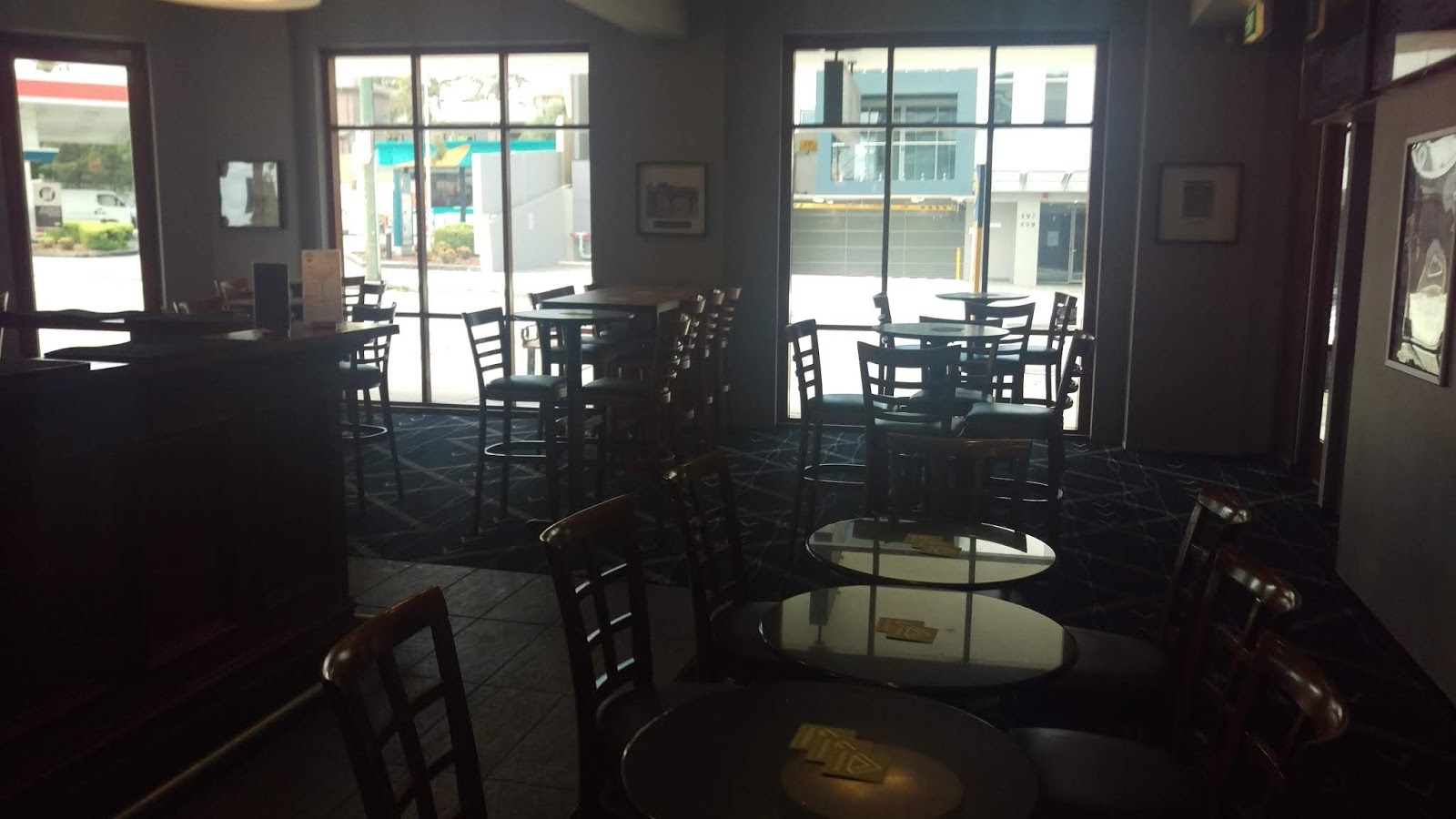 The Drummoyne Birkenhead Hotel in Five Dock - photo 4