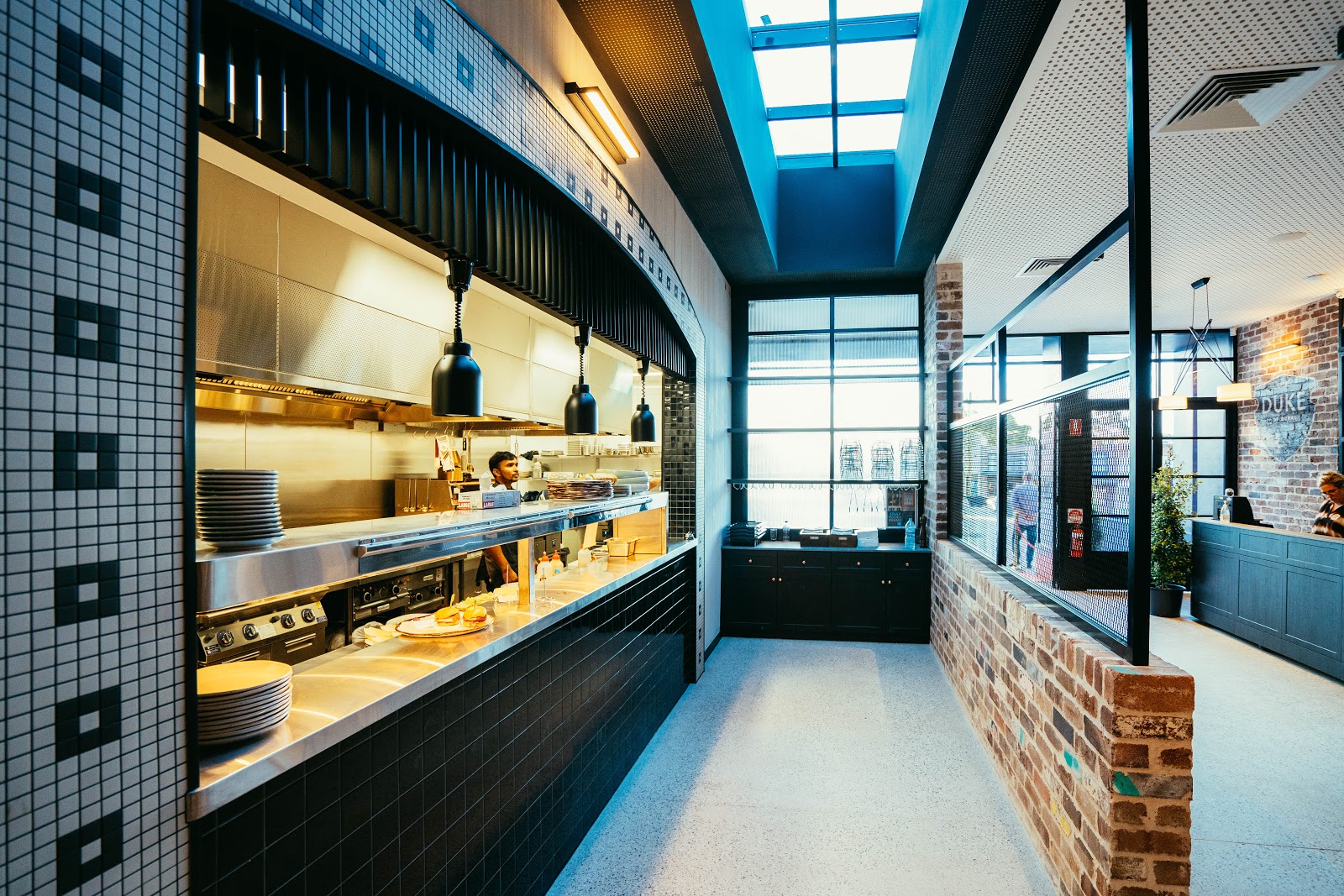 The Duke Hotel in Dural - photo 2