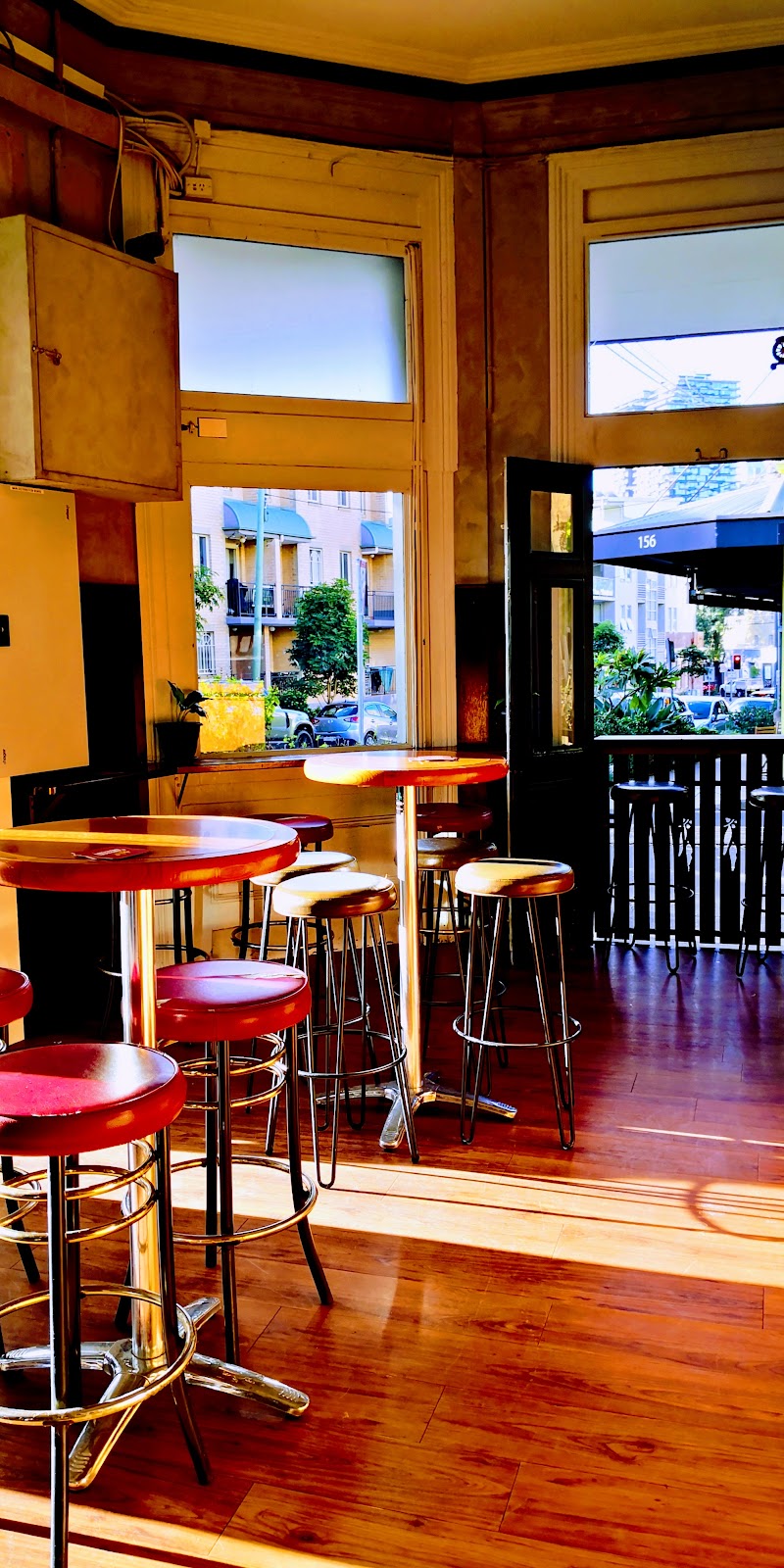 The Eveleigh Hotel in Redfern - photo 4