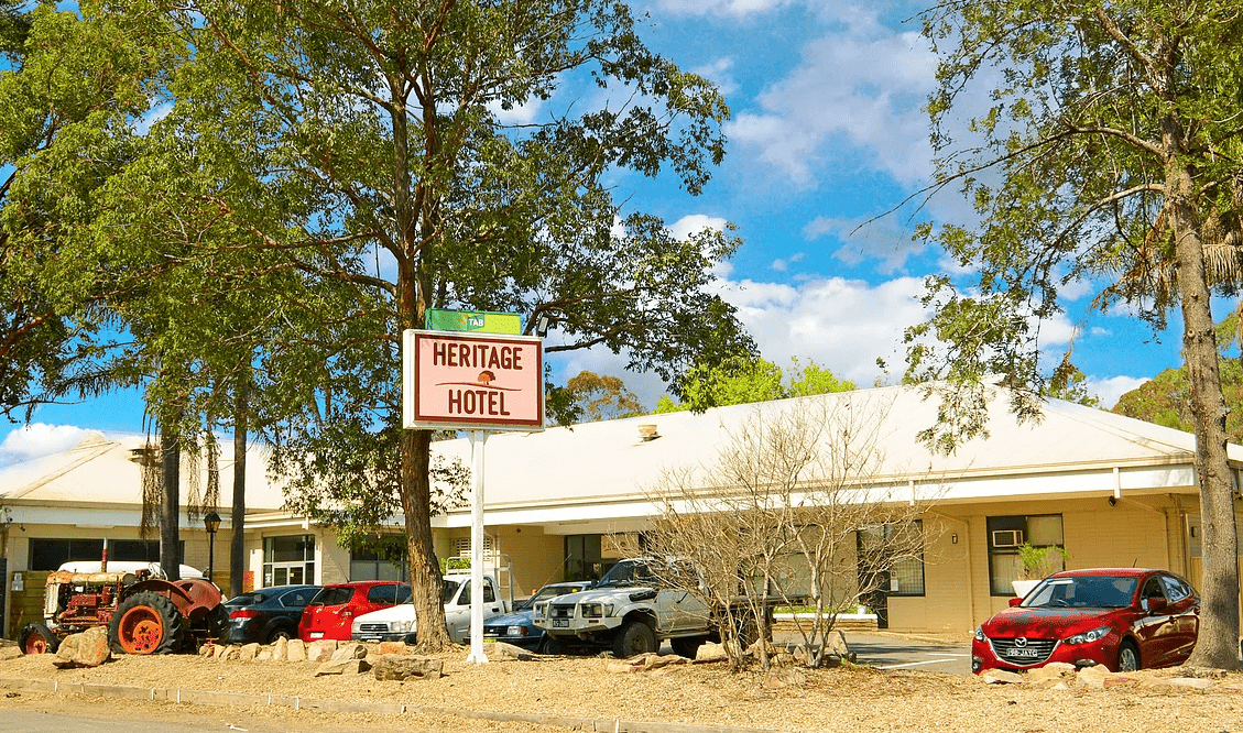 The Heritage Hotel-Motel in Wilberforce - photo 1