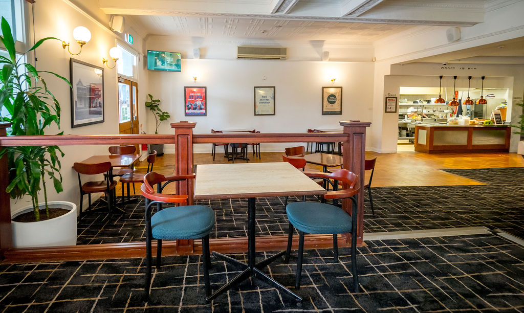 The Lambton Park Hotel in Lambton - photo 2