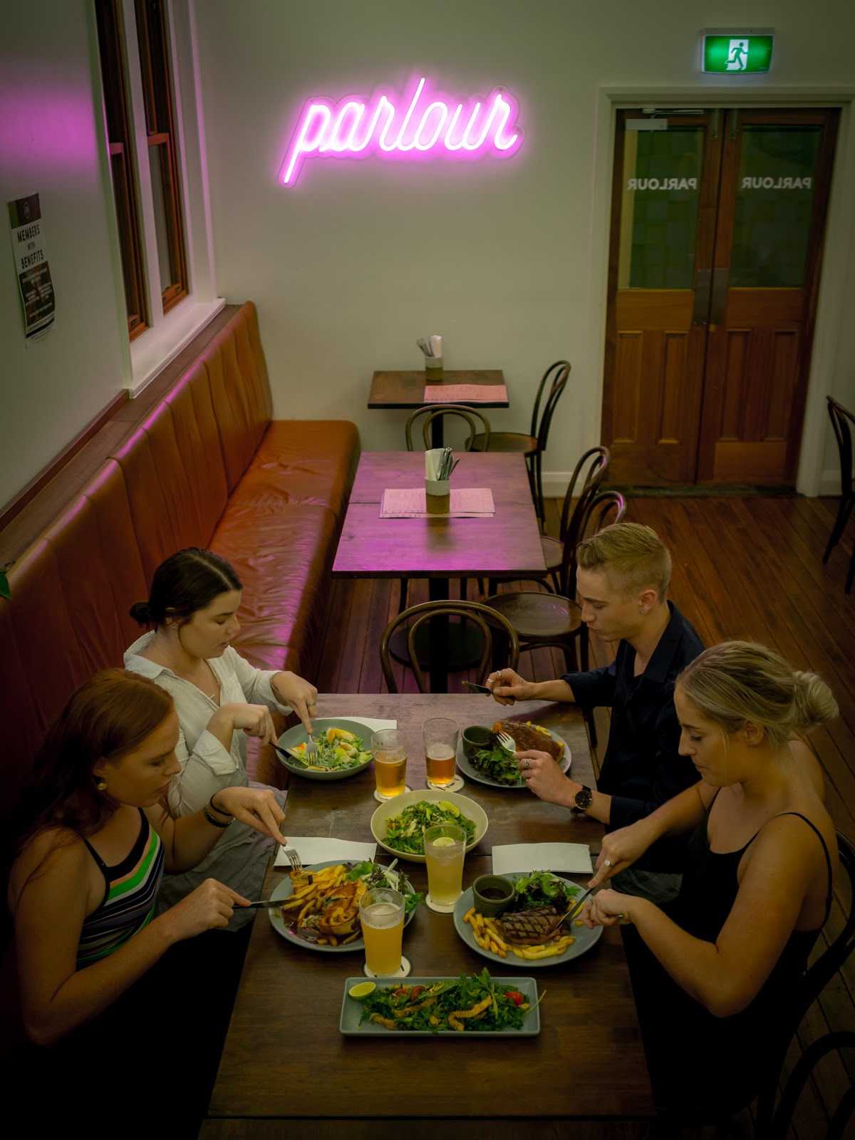 The Lambton Park Hotel in Lambton - photo 6