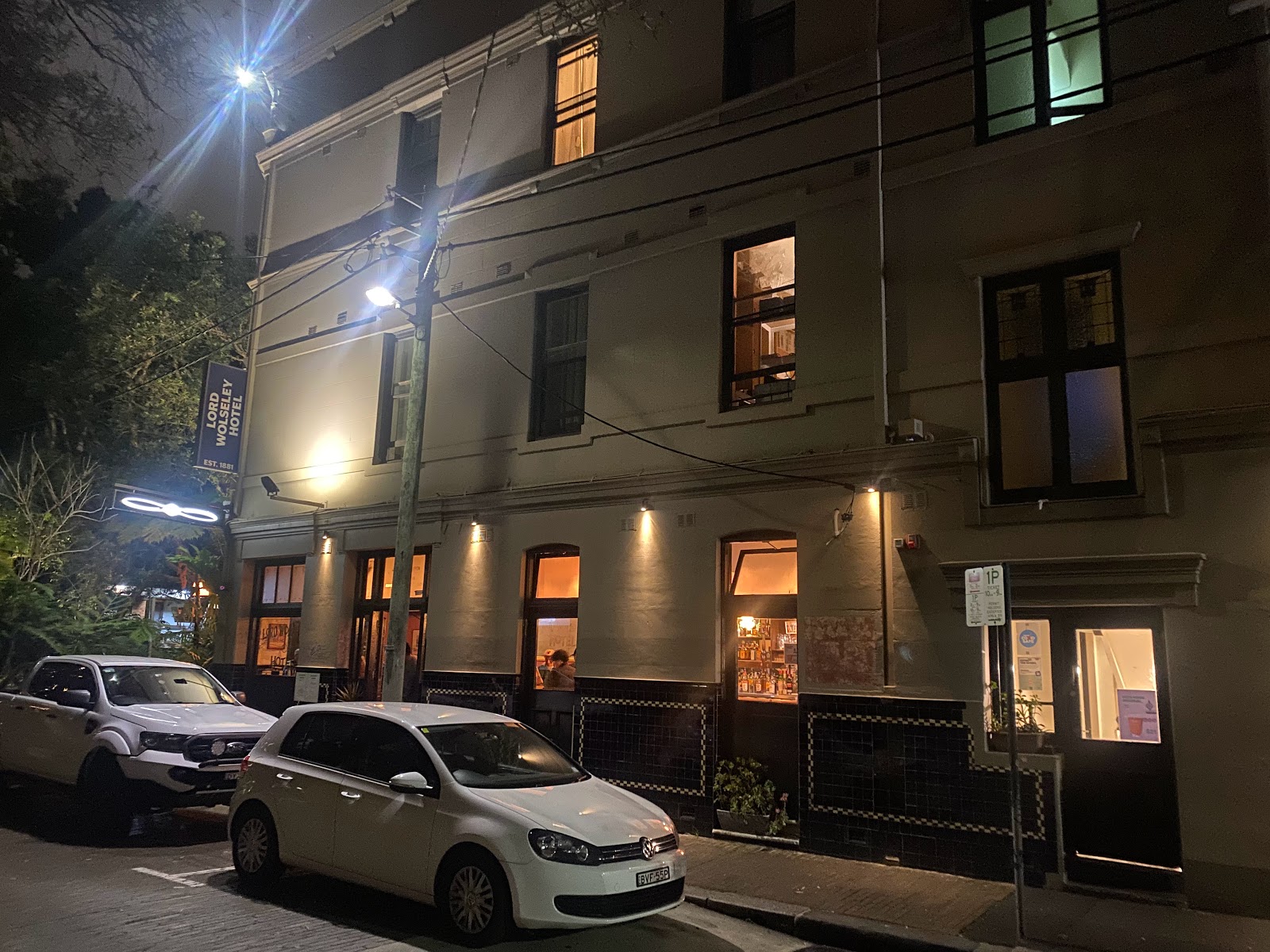 The Lord Wolseley Hotel in Ultimo - photo 1