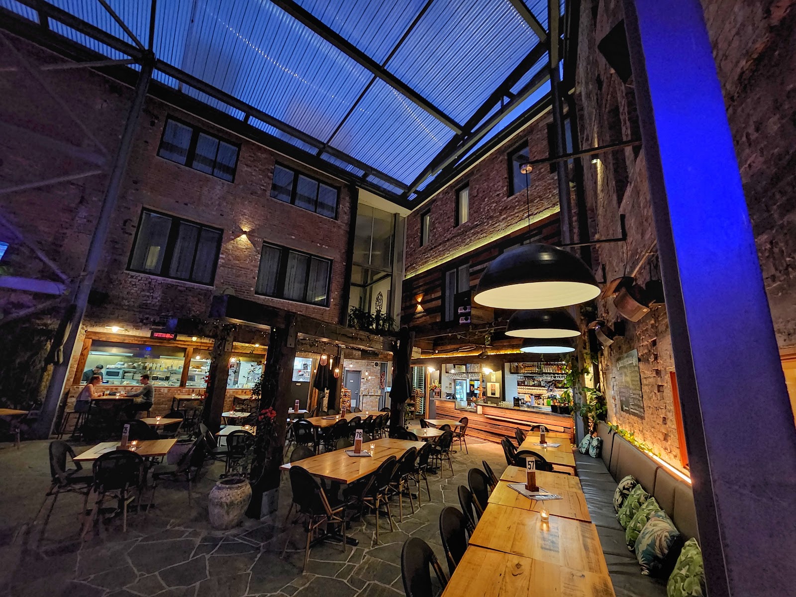 The Lucky Hotel Newcastle in Newcastle - photo 3