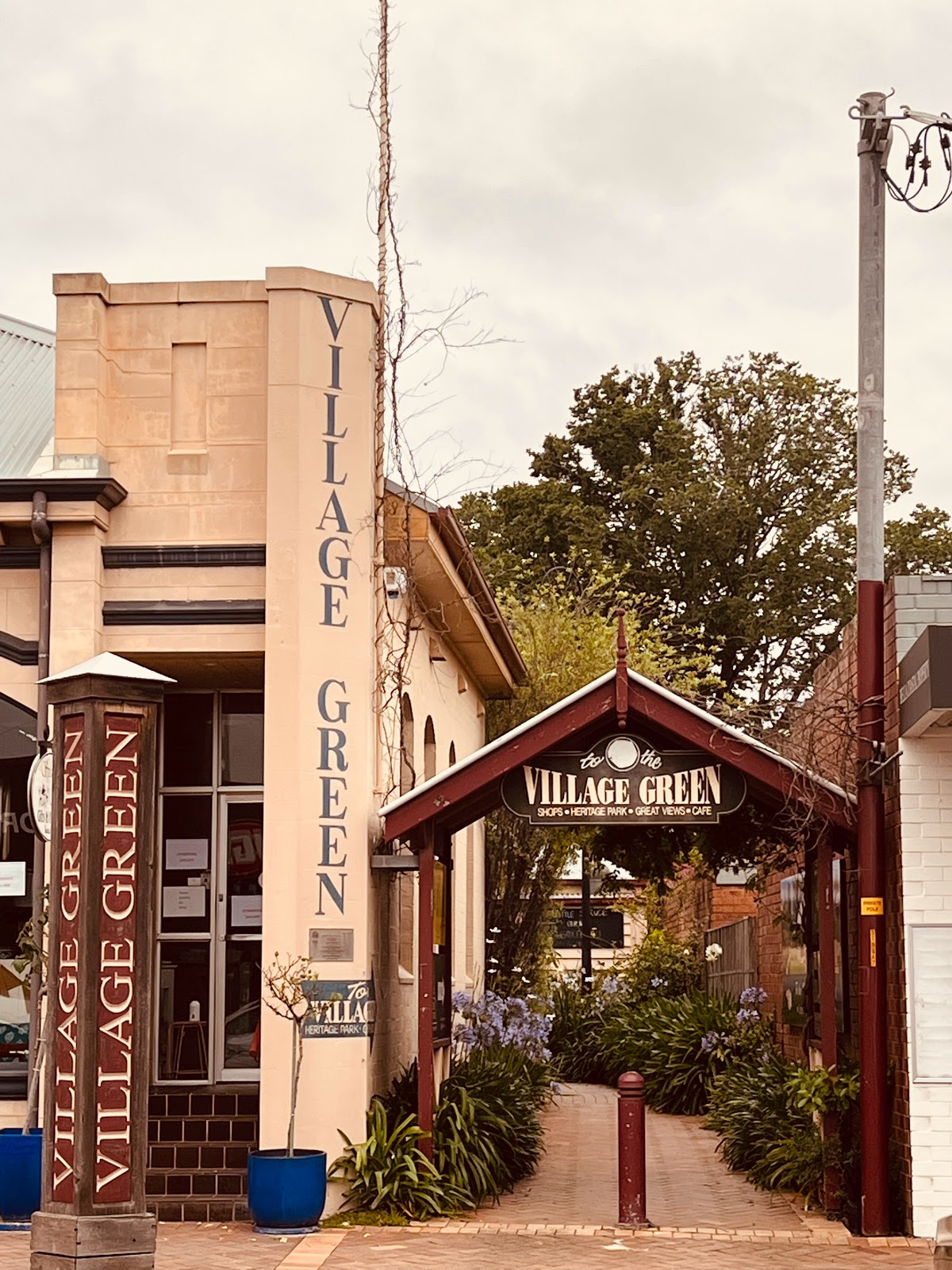 The Milton Hotel in Milton - photo 9