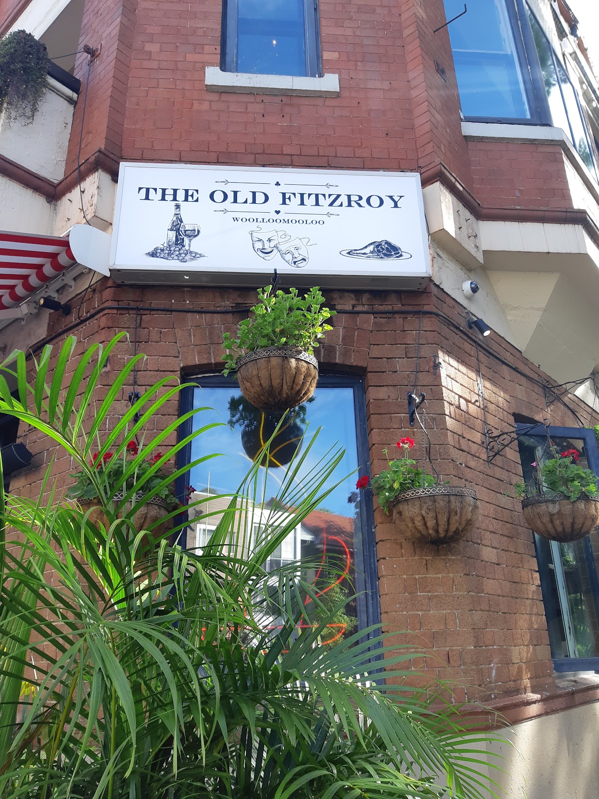 The Old Fitzroy Hotel in Woolloomooloo - photo 3