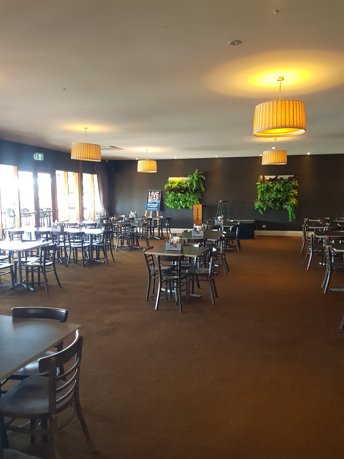 The Oxford Bathurst in Bathurst - photo 3