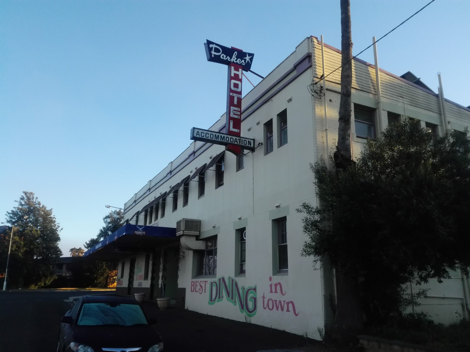 The Parkes Hotel (Parkes) in Parkes - photo 1