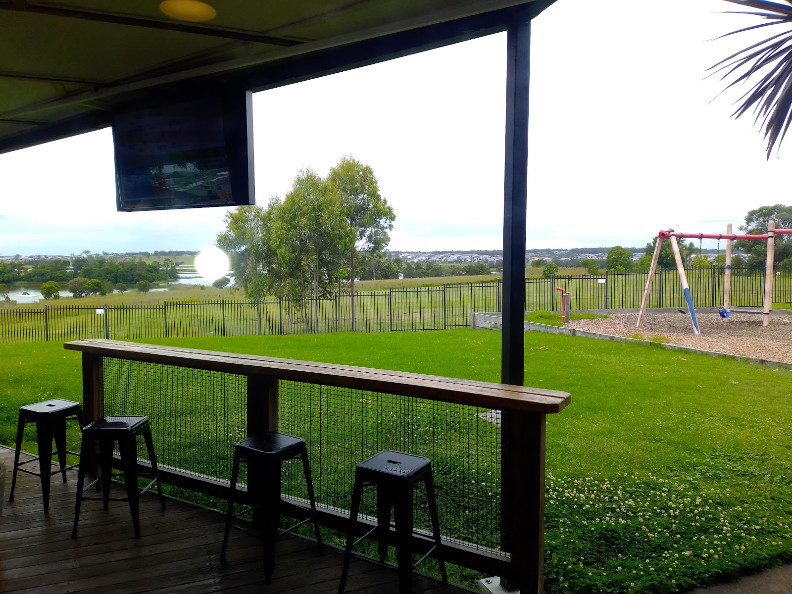The Regal Inn in Tenambit - photo 5