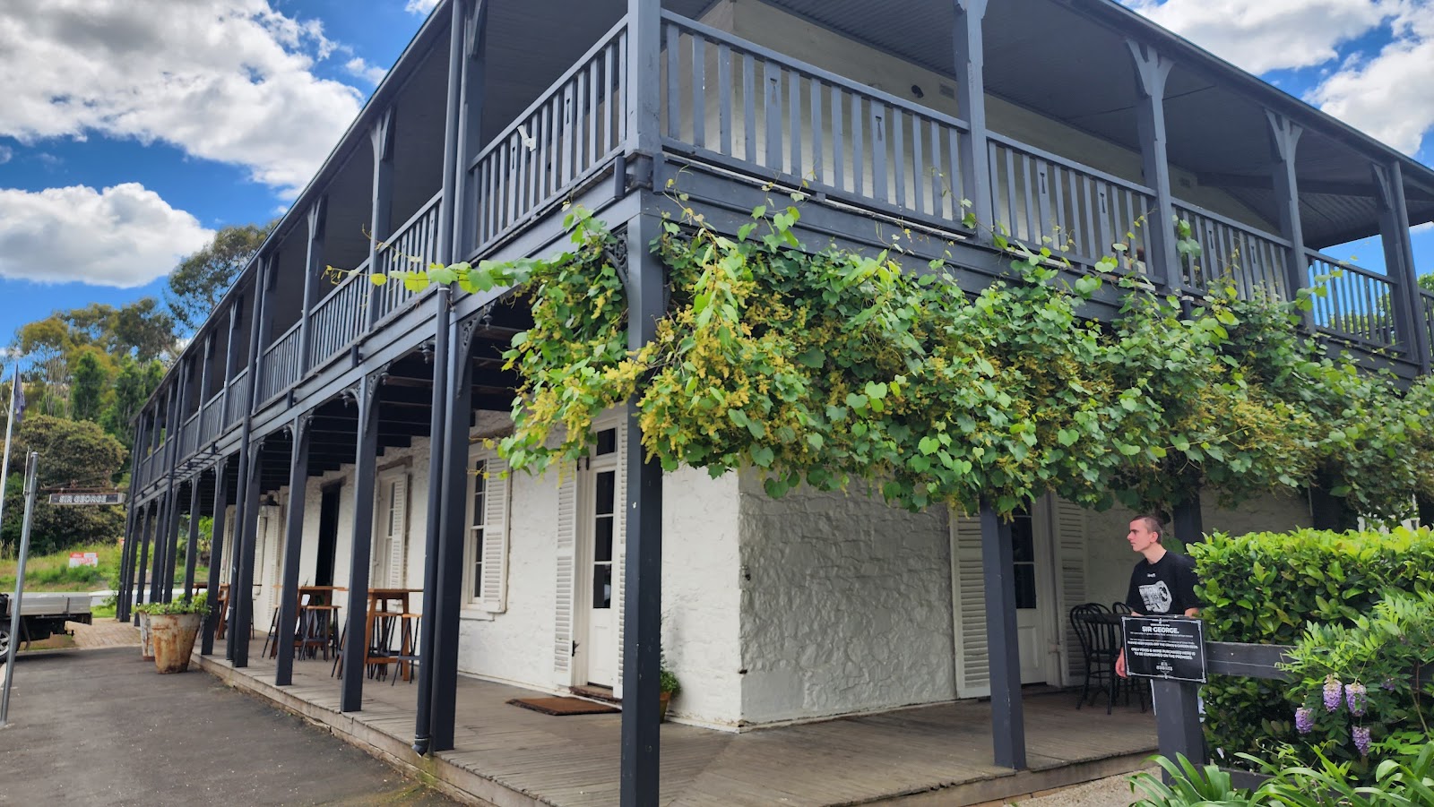The Sir George in Jugiong - photo 7