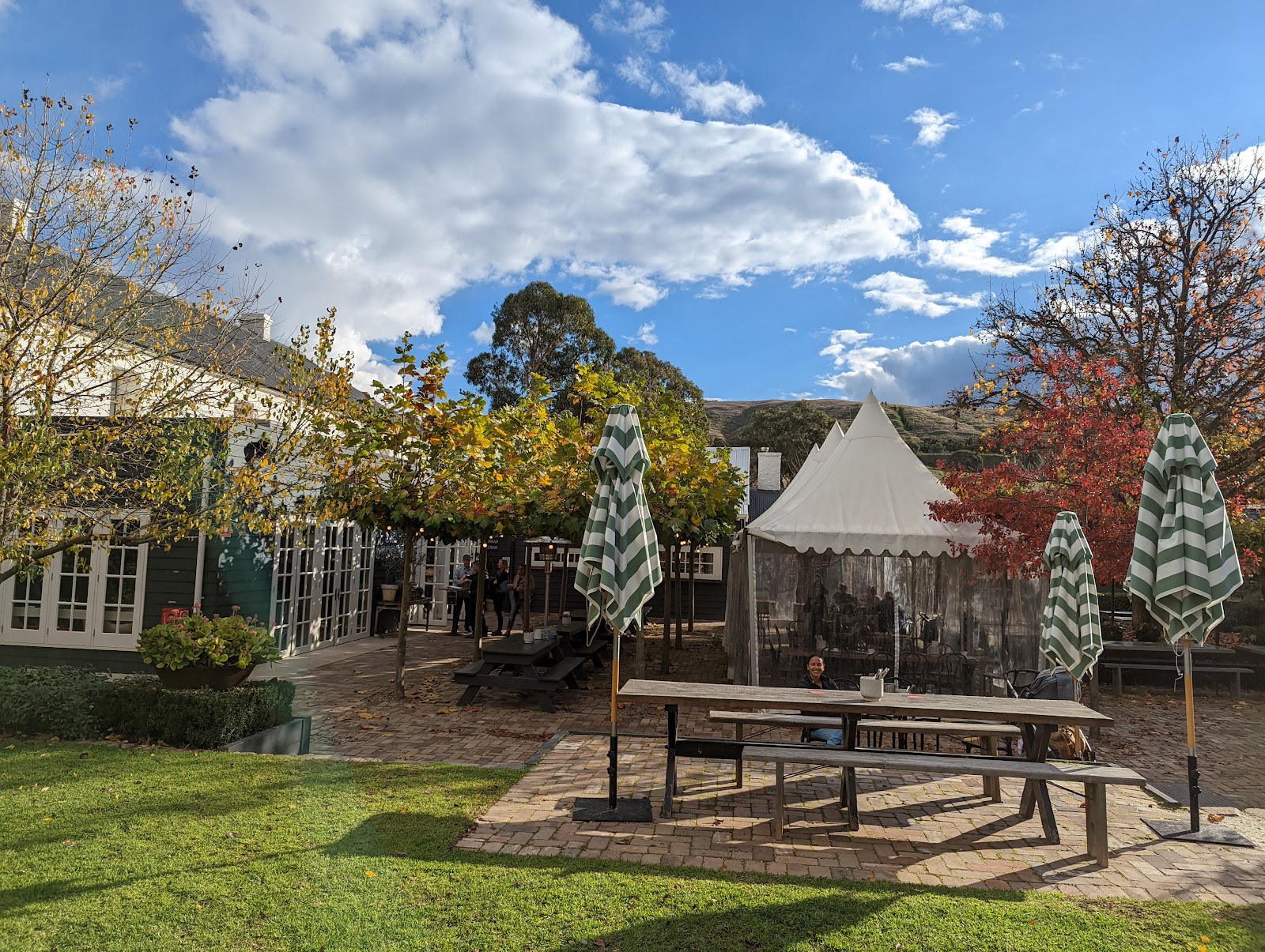 The Sir George in Jugiong - photo 6