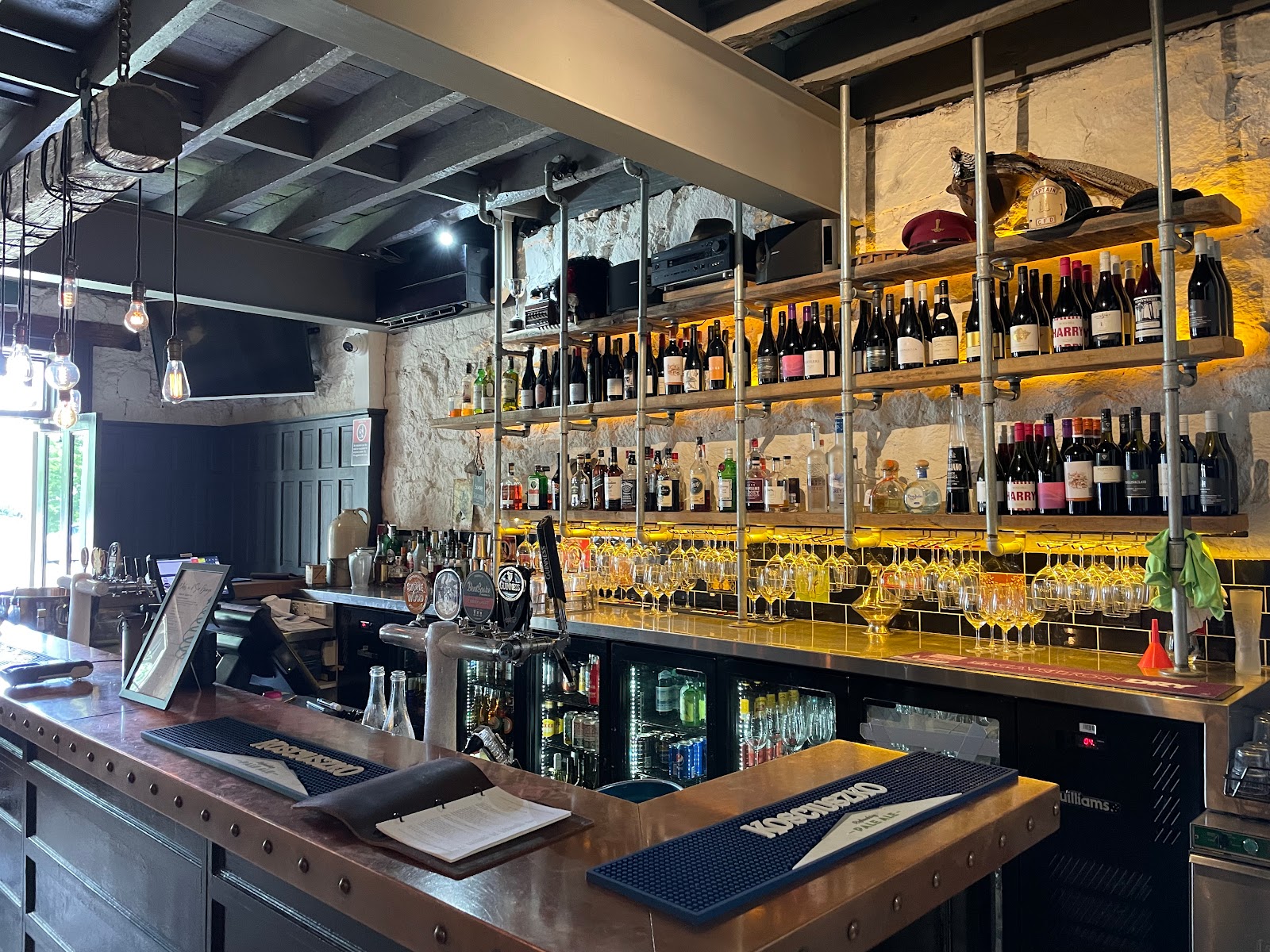 The Sir George in Jugiong - photo 3