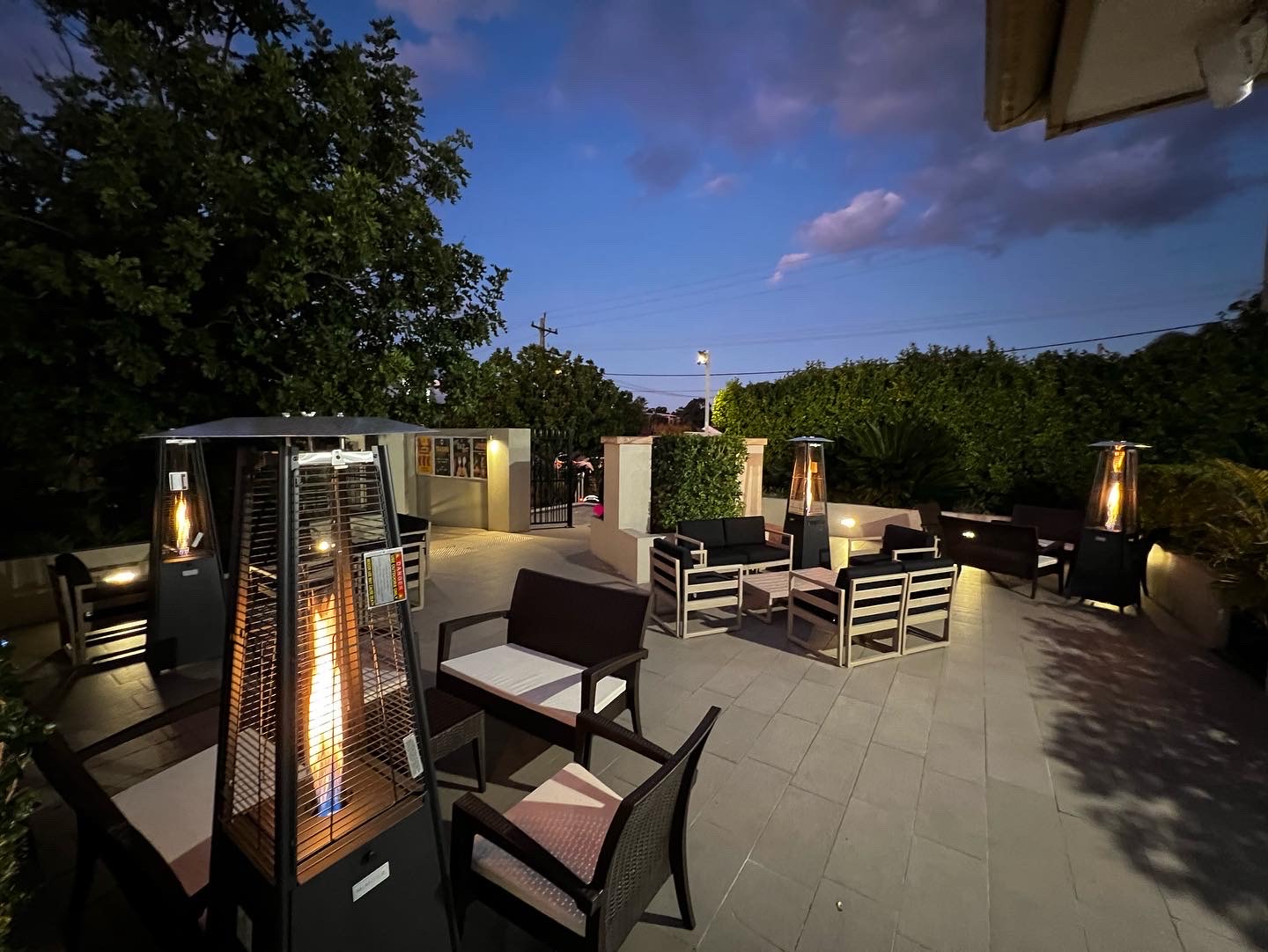 The Village Hotel in Mount Druitt - photo 3