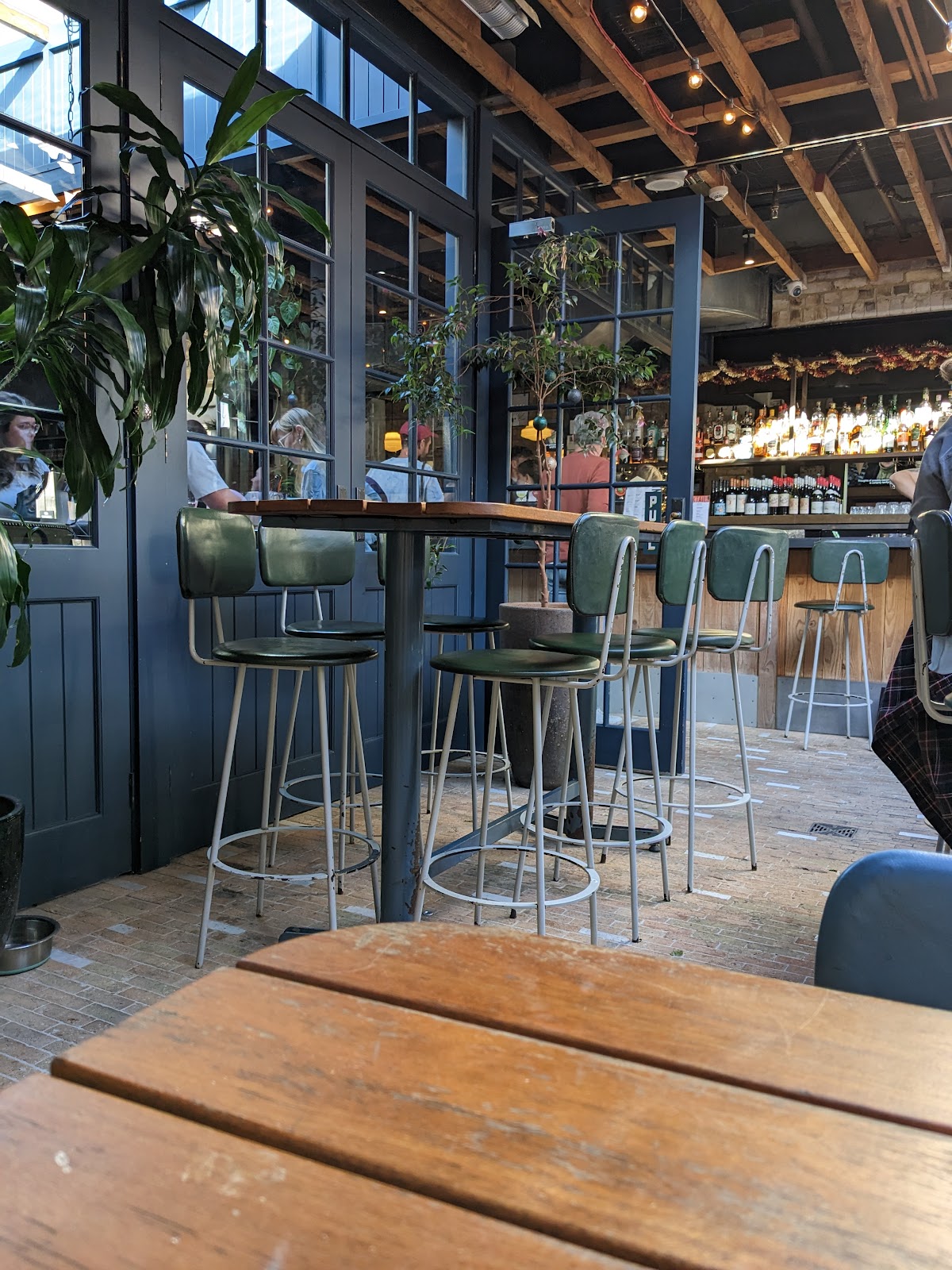 The White Cockatoo Hotel in Petersham - photo 4