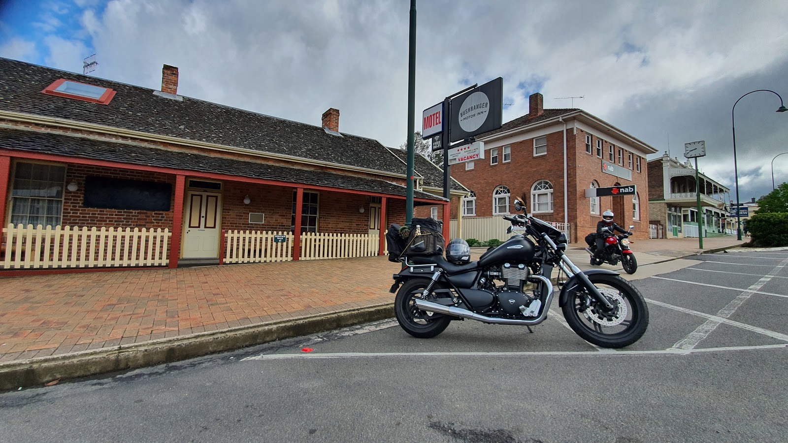 Thunderbolt Inn Hotel in Uralla - photo 2