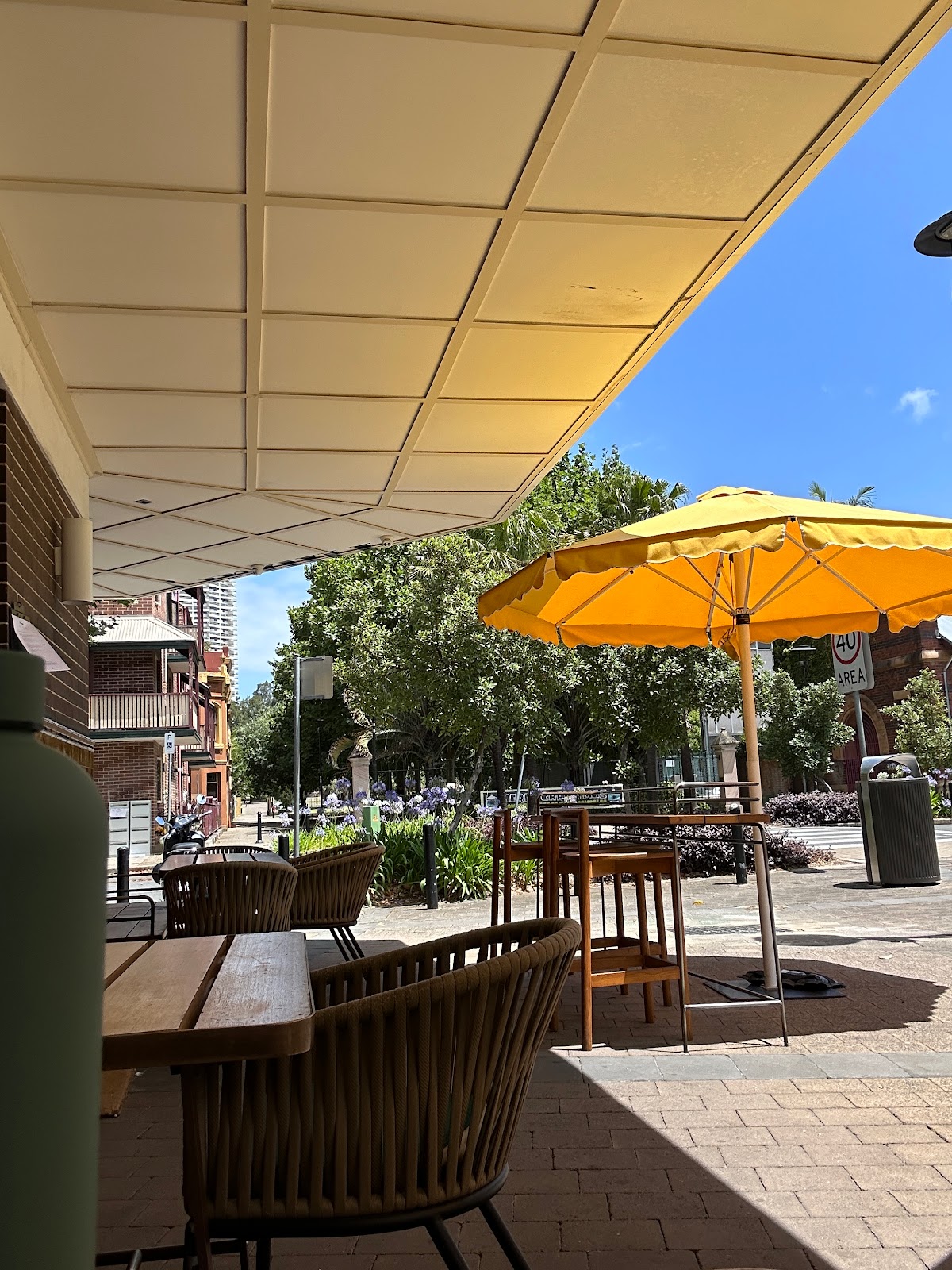 Tilbury Hotel in Woolloomooloo - photo 4