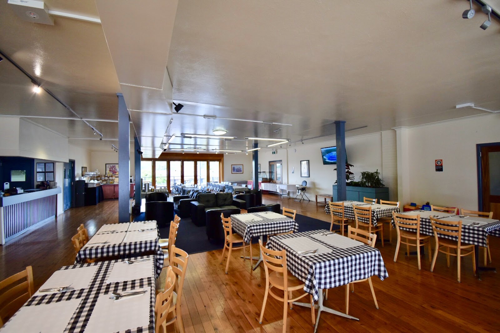 Town House Motor Inn in Cowra - photo 2