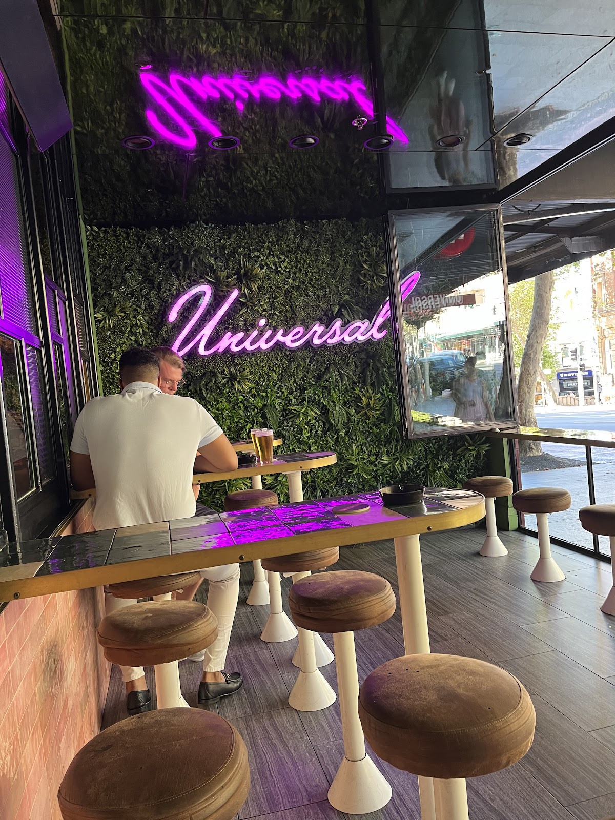 Universal Hotel in Darlinghurst - photo 4