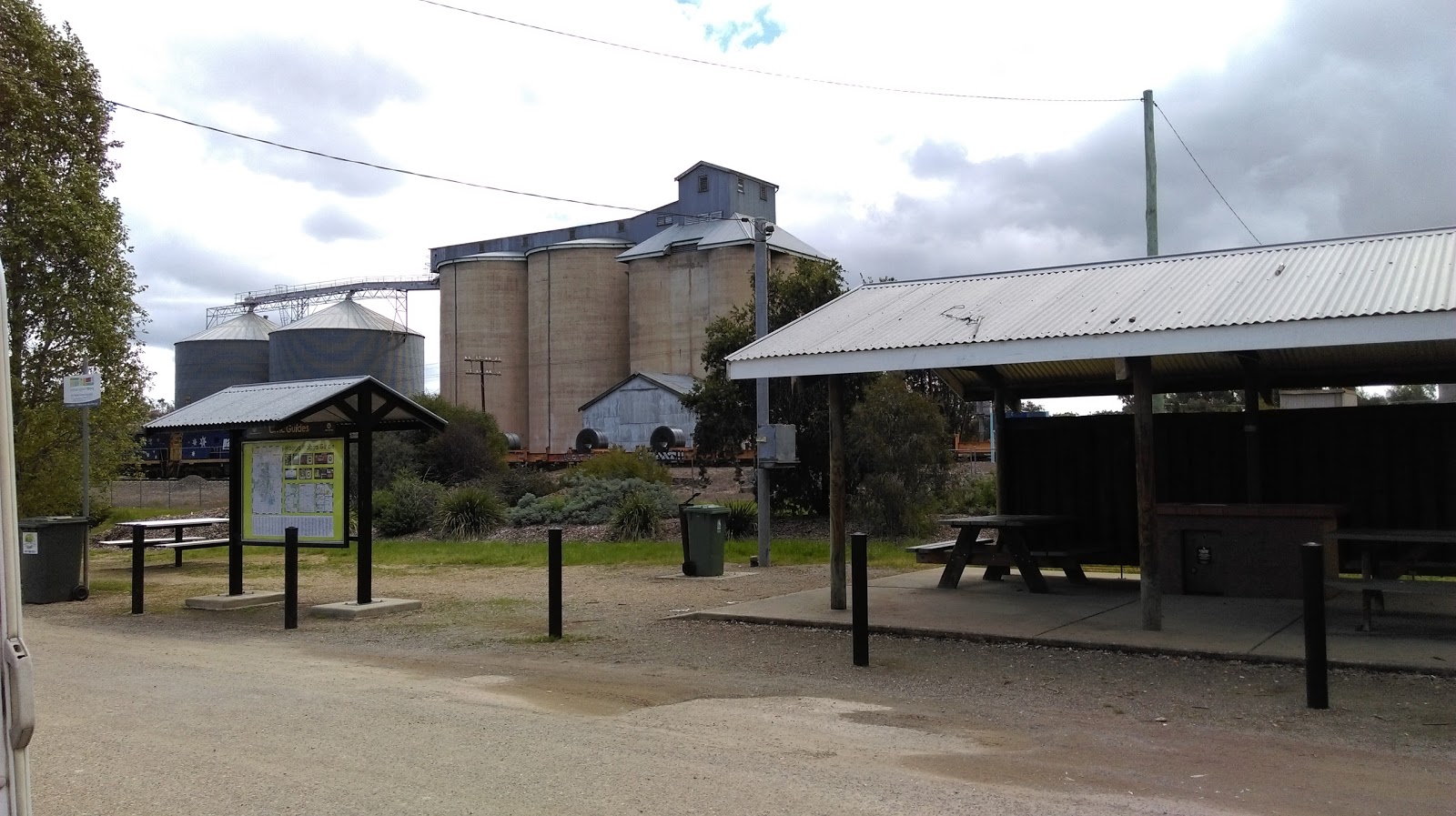 Uranquinty Hotel in Uranquinty - photo 4