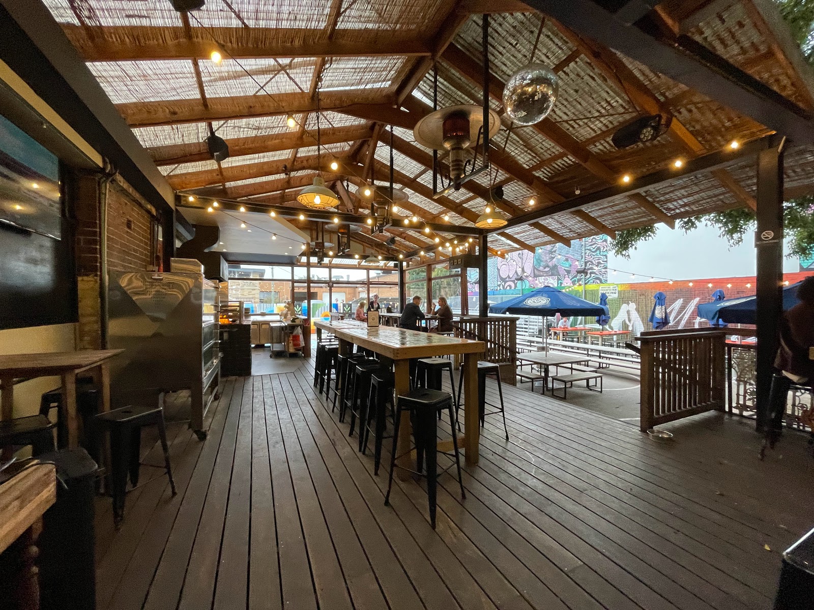 Victoria on the Park Hotel in Marrickville - photo 4