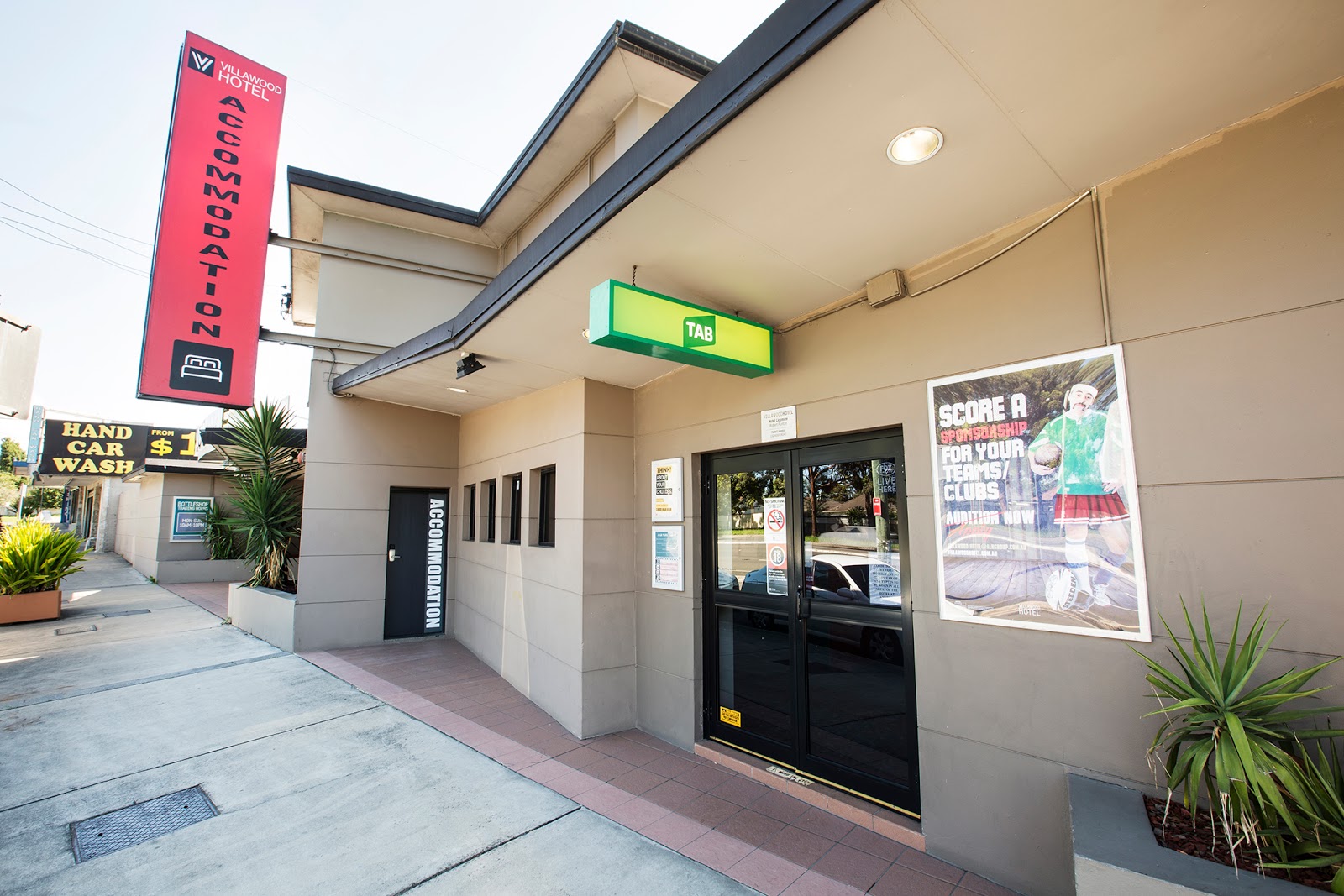 Villawood Hotel in Villawood - photo 2