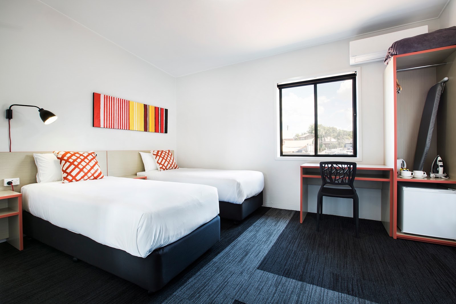 Villawood Hotel in Villawood - photo 6