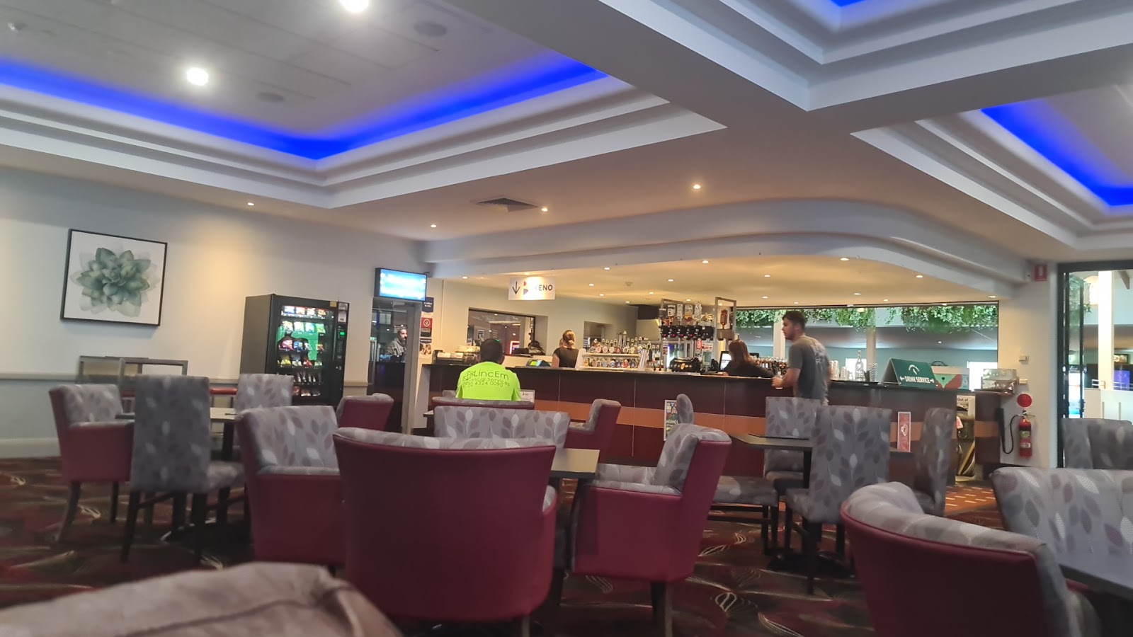 Vineyard Hotel in Vineyard - photo 1