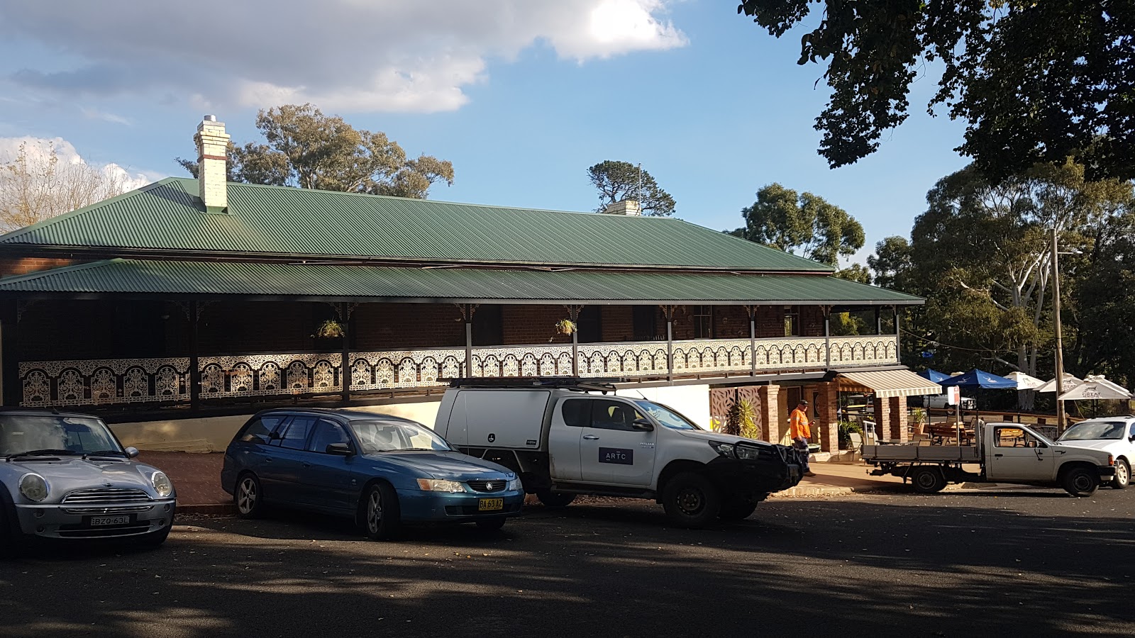 Wallendbeen Hotel in Wallendbeen - photo 1