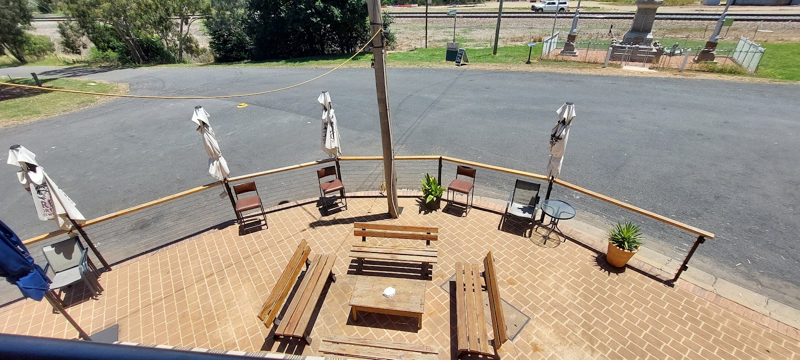 Wallendbeen Hotel in Wallendbeen - photo 8