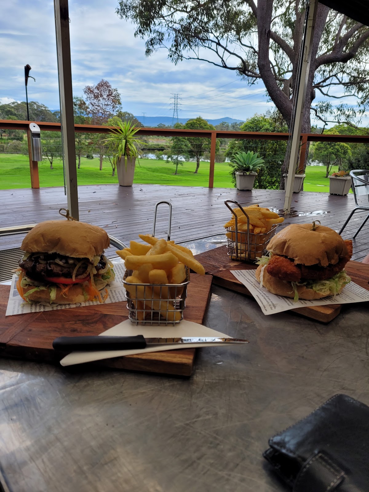 Waratah Golf Club Ltd in Argenton - photo 3