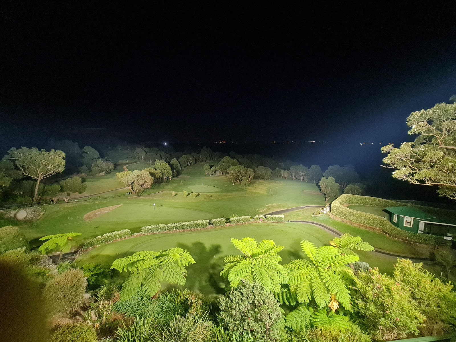 Warringah Golf Club Limited in Allambie Heights - photo 2