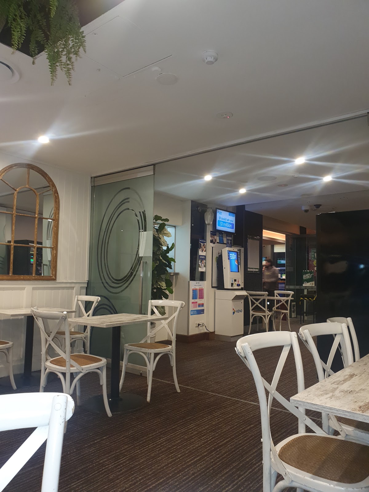 Waterworks Hotel in Botany - photo 2